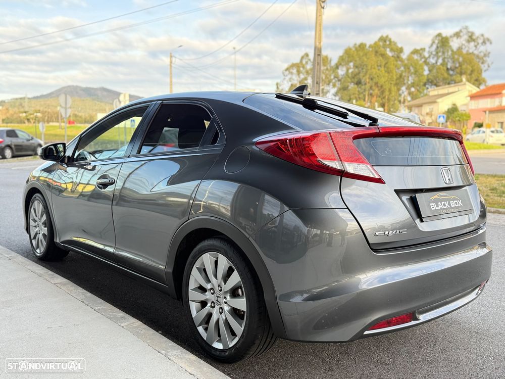 Honda Civic 1.4 i-VTEC - 8