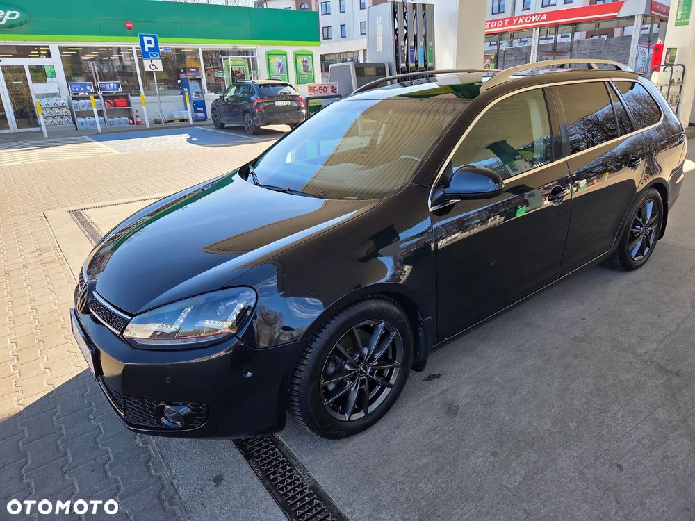 Volkswagen Golf - 24