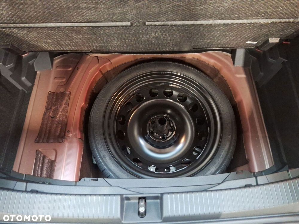 Volkswagen T-Cross - 19