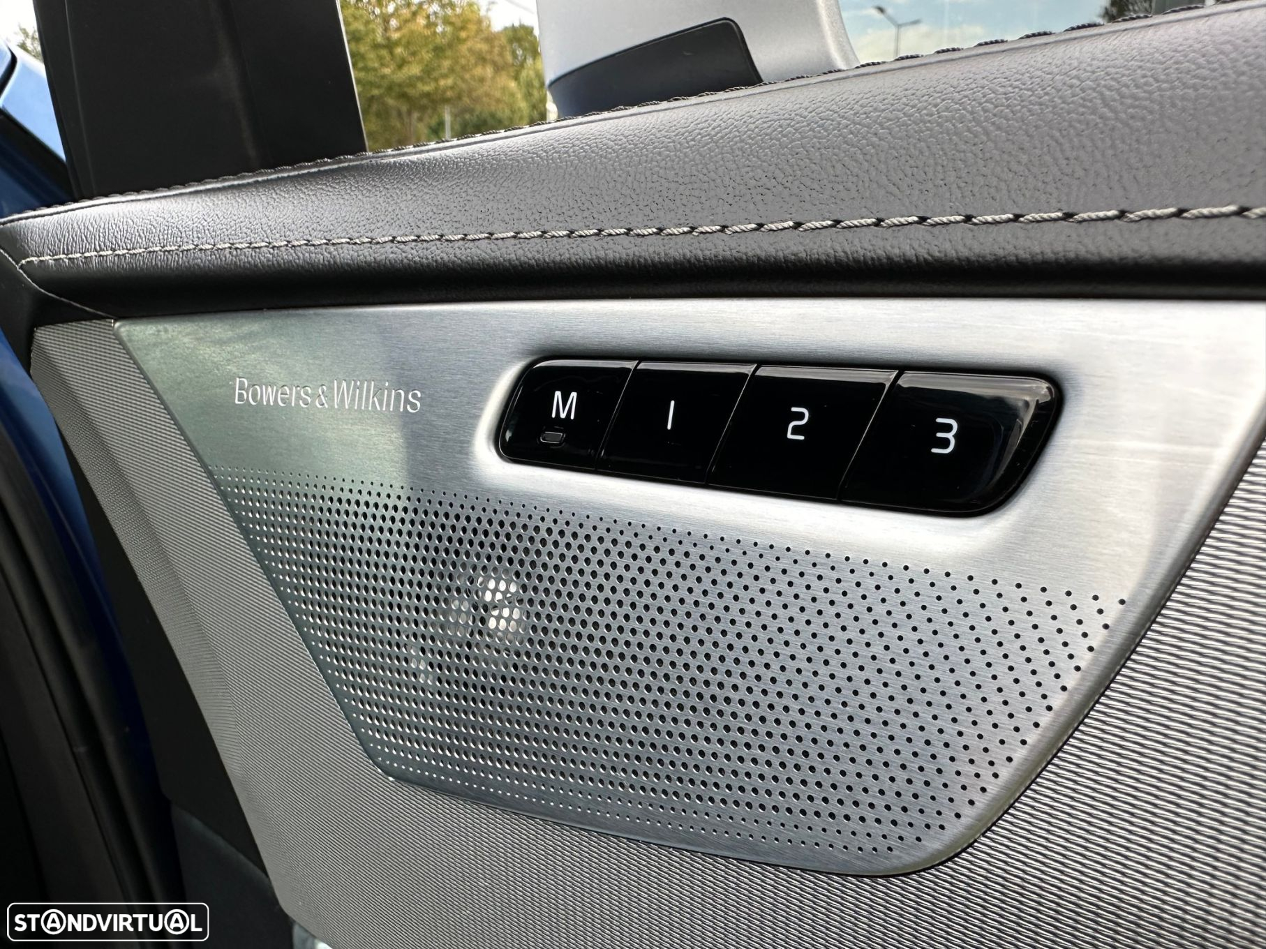 Volvo XC 90 2.0 T8 PHEV R-Design AWD - 14