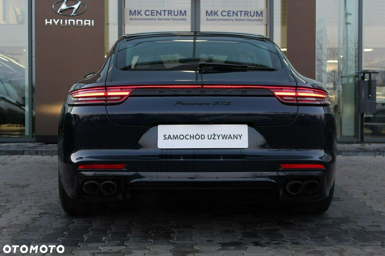 Porsche Panamera - 5