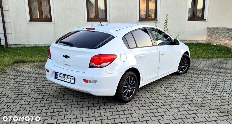 Chevrolet Cruze 1.6 LT+ - 30