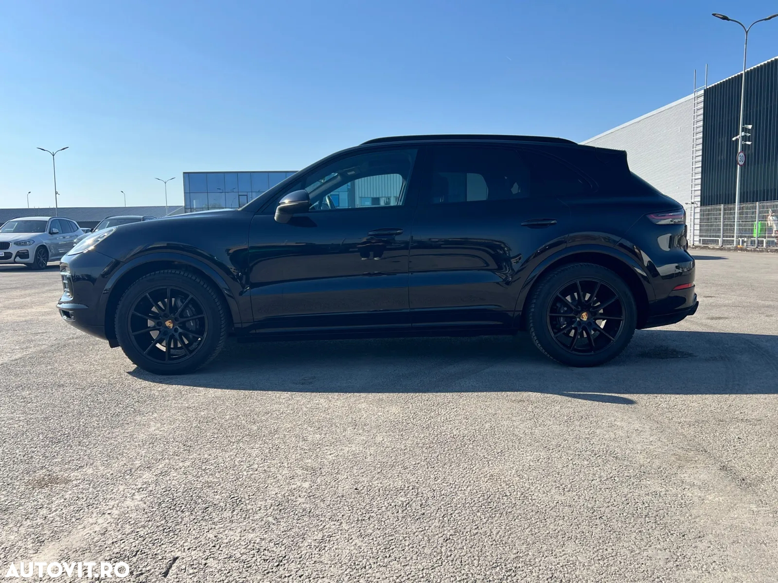 Porsche Cayenne - 5