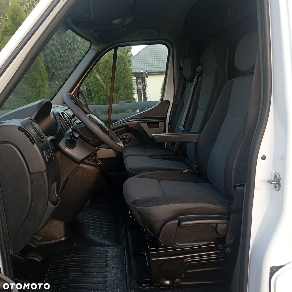 Renault Master - 15