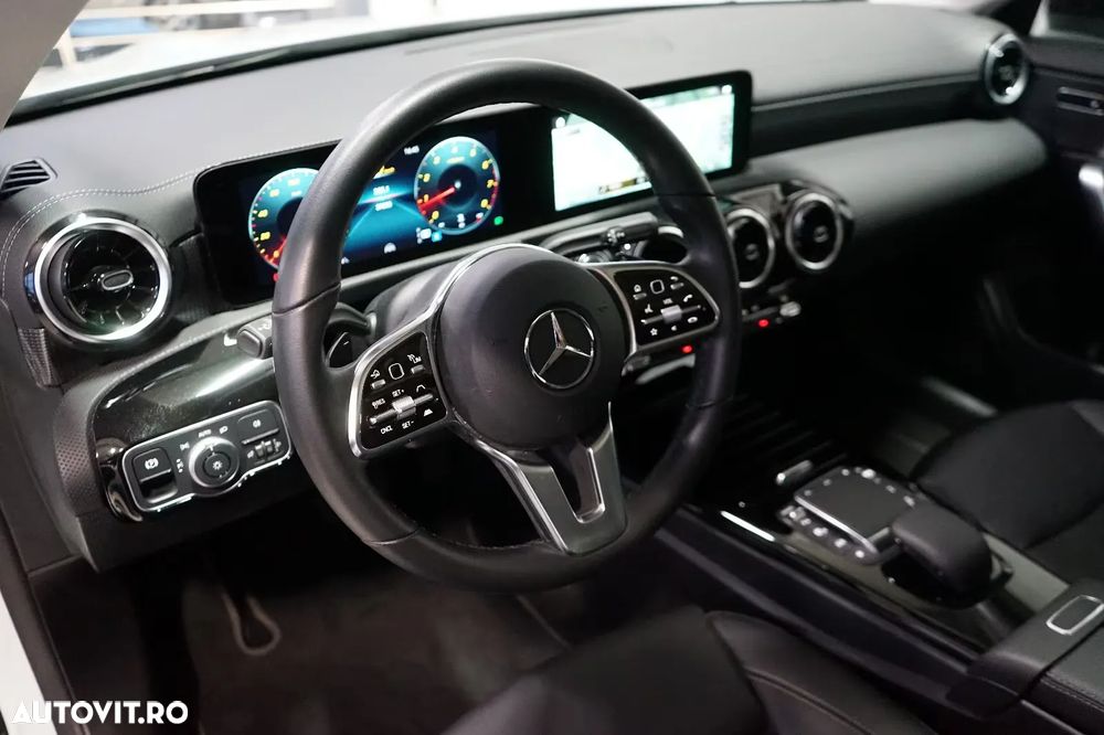 Mercedes-Benz CLA - 2
