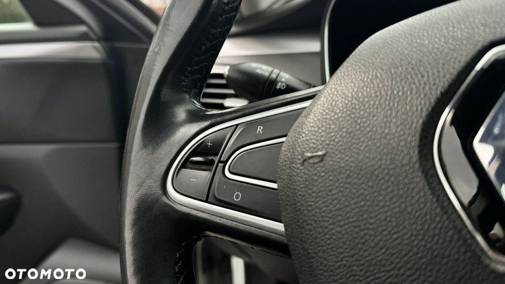 Renault Talisman 1.5 Energy dCi Life - 11