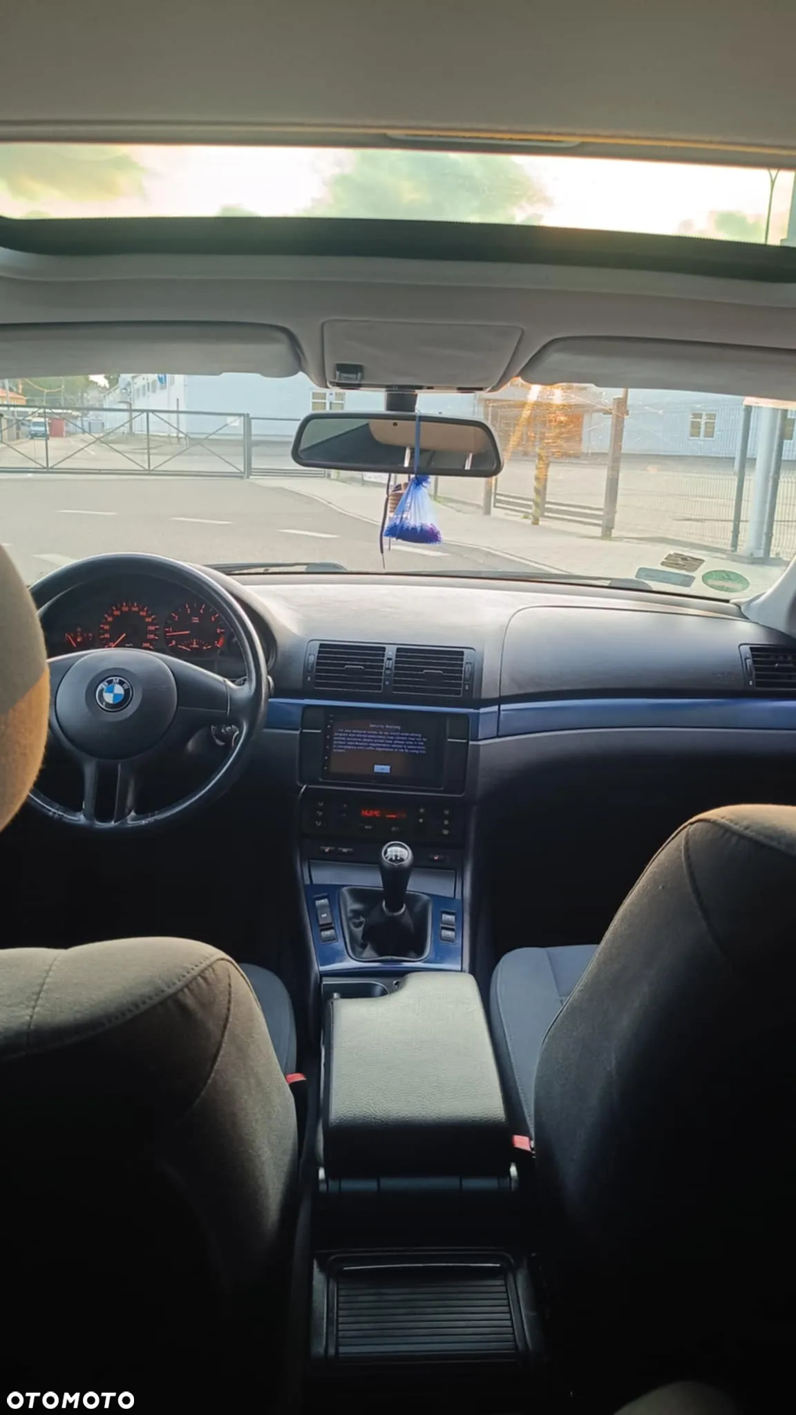 BMW Seria 3 316i - 13