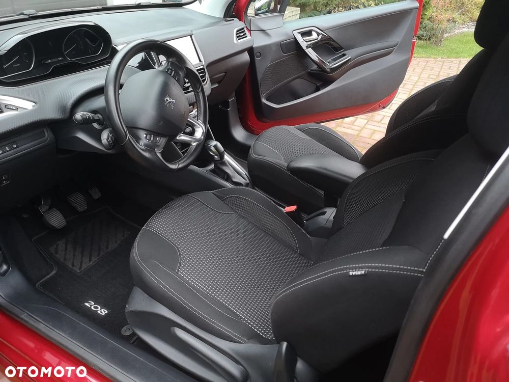 Peugeot 208 1.2 PureTech Allure S&S - 16