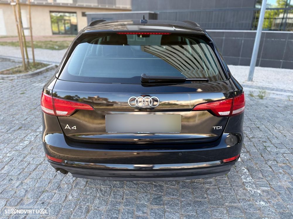 Audi A4 Avant 2.0 TDI - 7