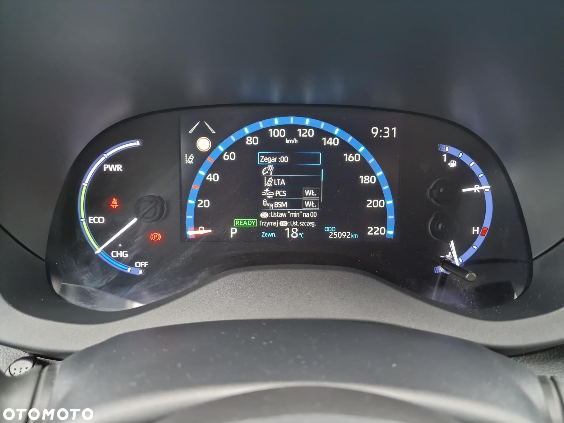 Toyota Yaris Cross - 19