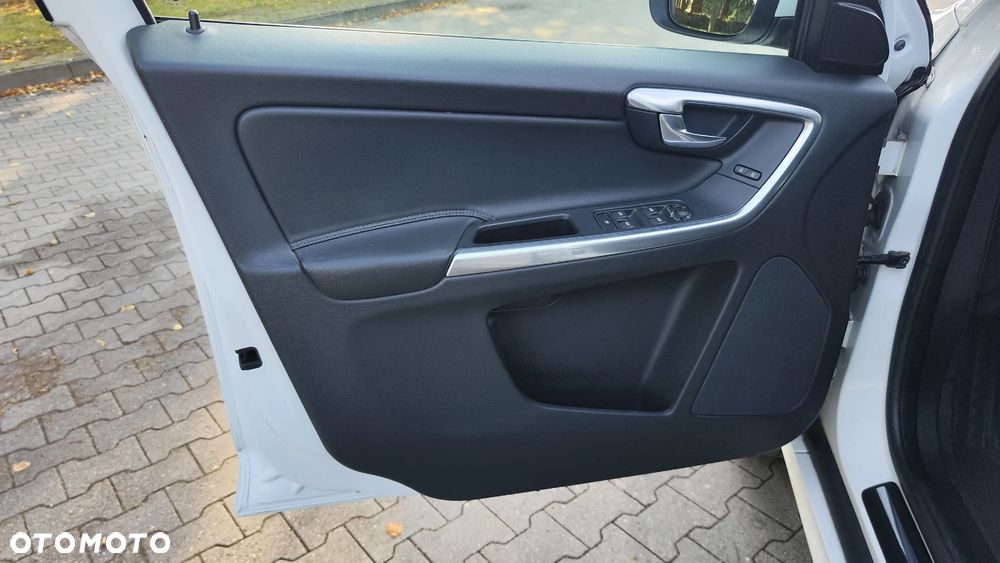 Volvo XC 60 - 17