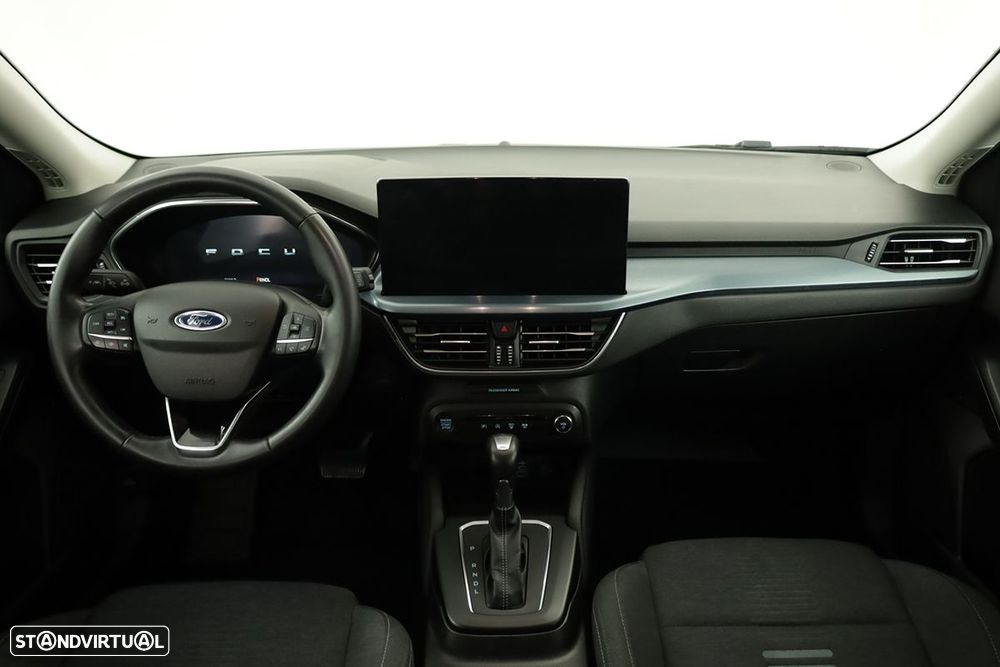 Ford Focus SW - 8