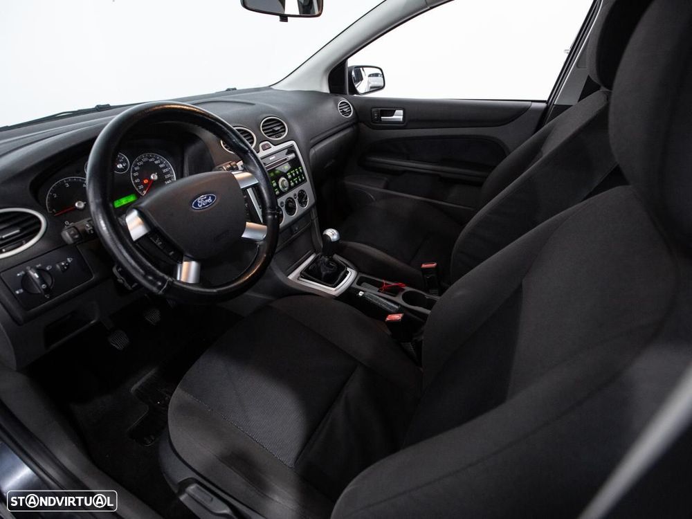 Ford Focus - 7