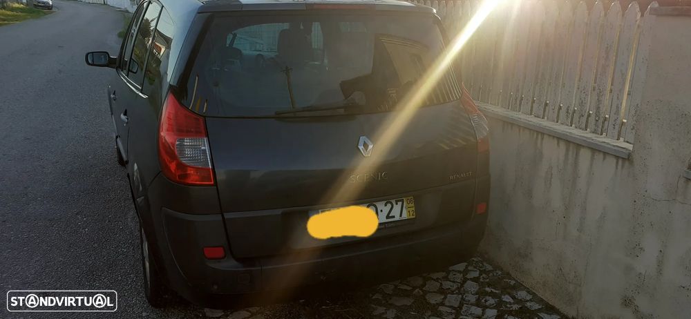 Renault Grand Scénic 1.5 dCi S 7L. - 5