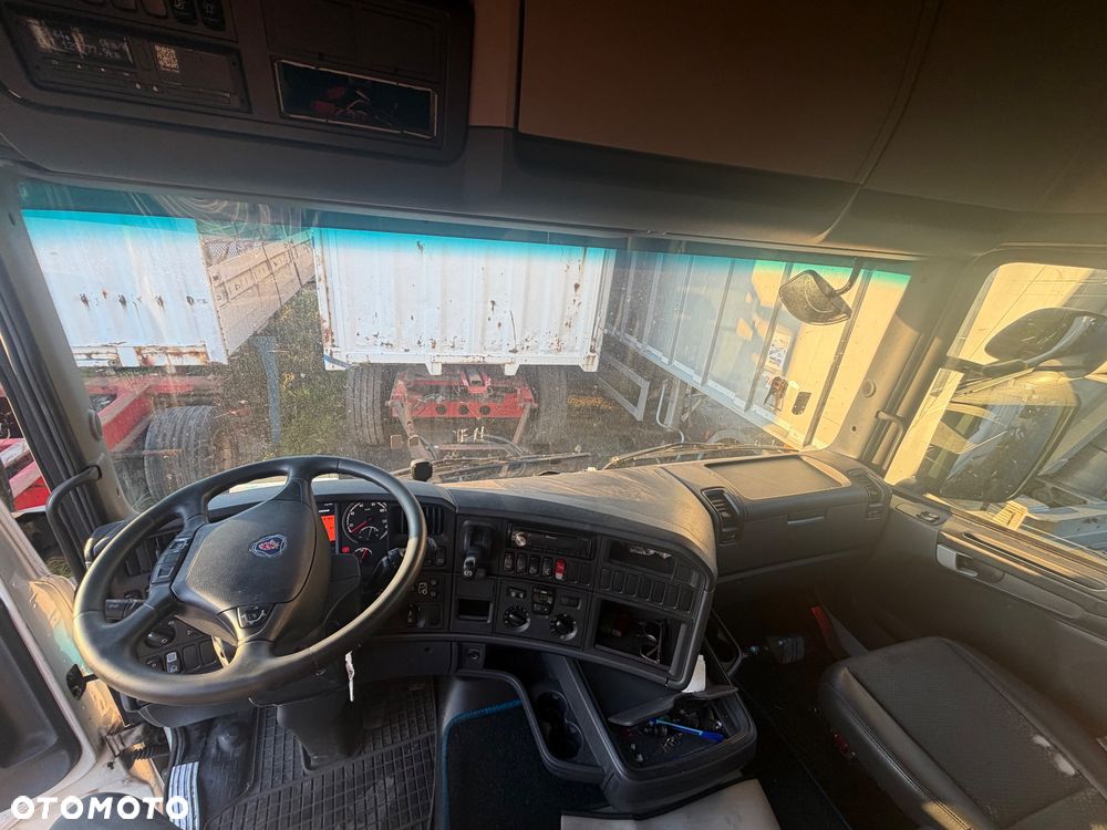Scania 410R - 6