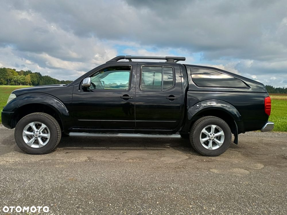 Nissan Navara 2.5 D Platinum - 4