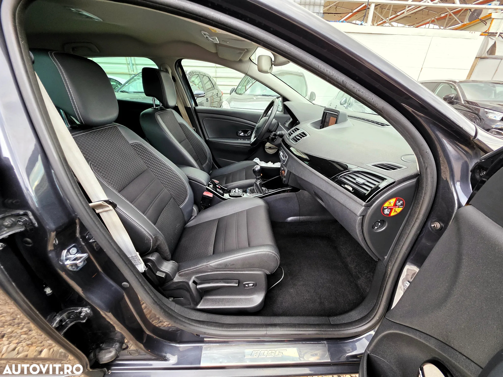 Renault Megane Grandtour ENERGY dCi 130 BOSE EDITION - 16