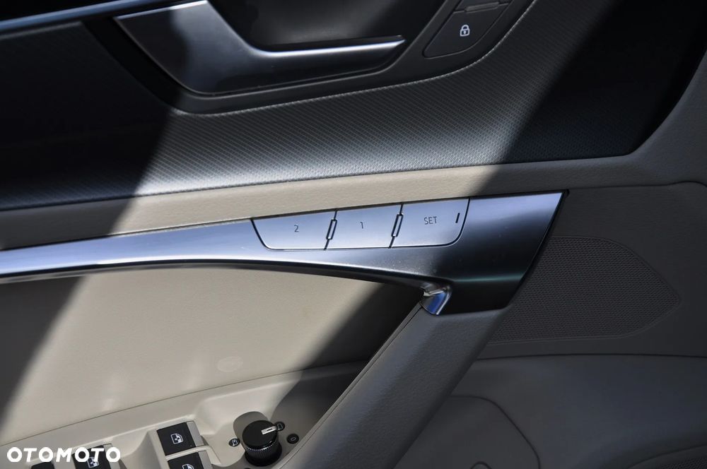 Audi A6 Avant 40 TDI mHEV Quattro Sport S tronic - 32