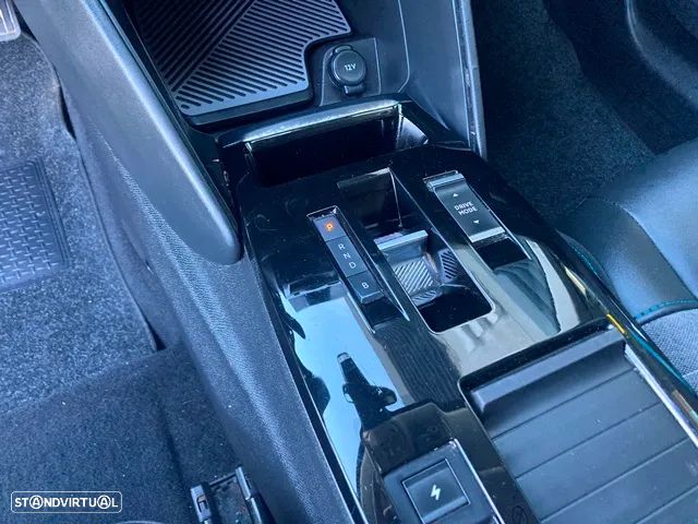 Citroën e-C4 Shine - 28