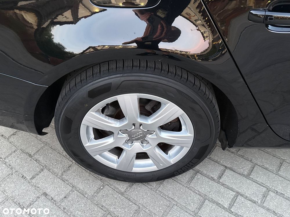 Audi A4 Limousine 1.8 TFSI Ambiente - 22