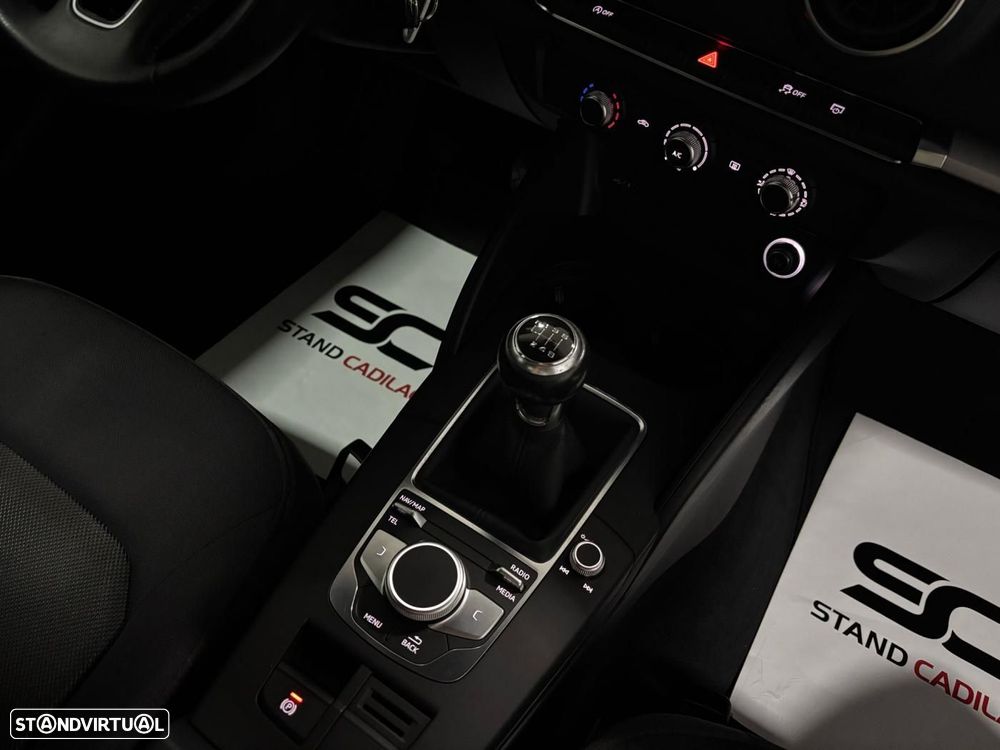 Audi A3 Sportback 30 TDI Sport - 14