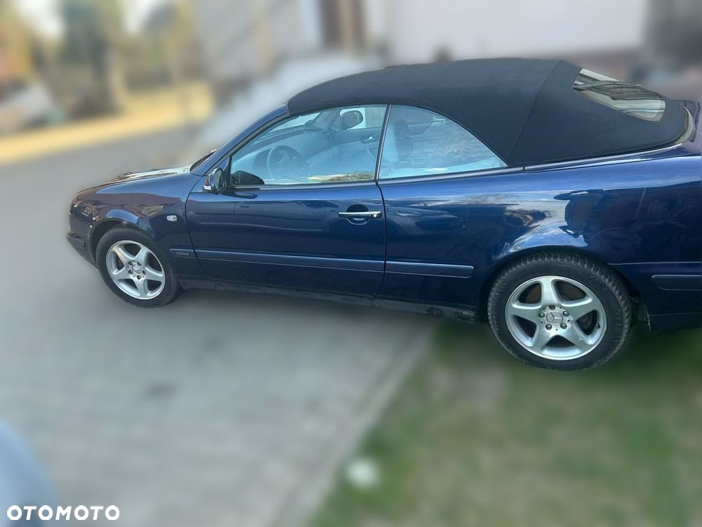 Mercedes-Benz CLK - 5
