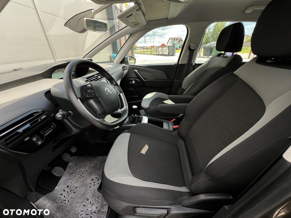 Citroën C4 Picasso 1.6 e-HDi Attraction - 24