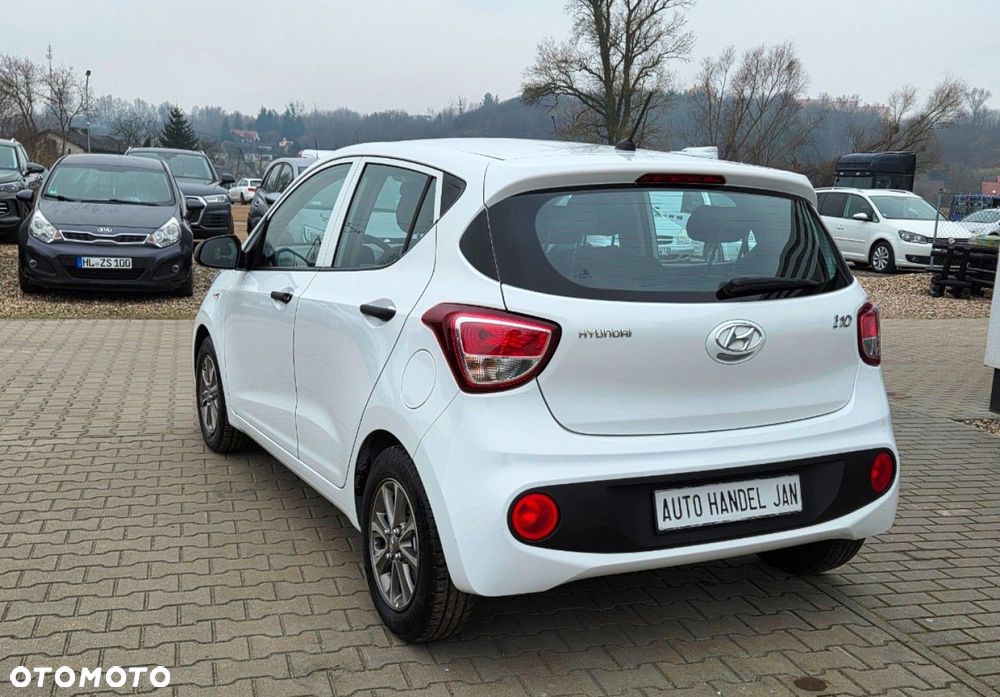 Hyundai i10 - 21