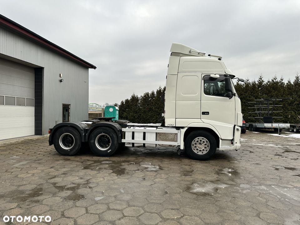 Volvo FH16 - 4