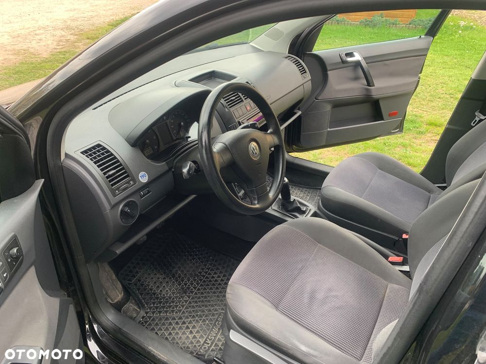 Volkswagen Polo - 14