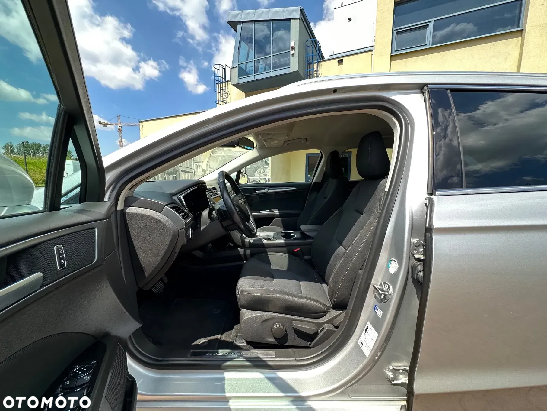 Ford Mondeo 2.0 EcoBoost Titanium - 30