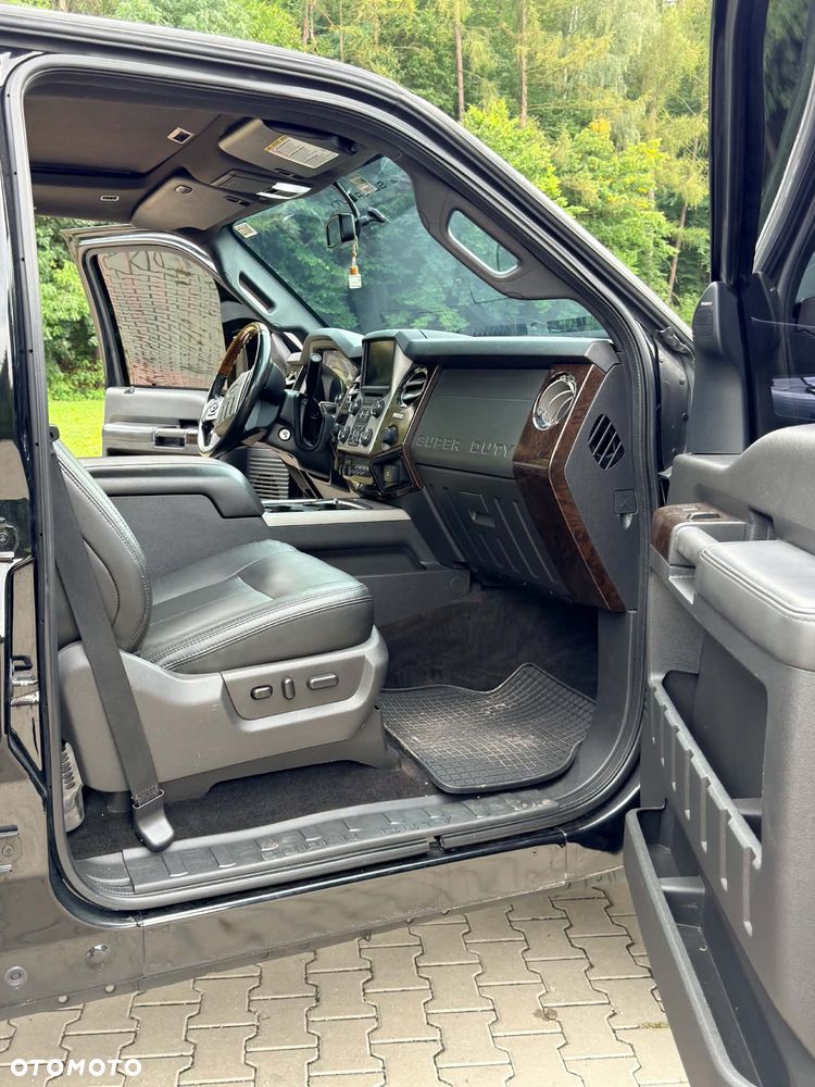Ford F250 - 18