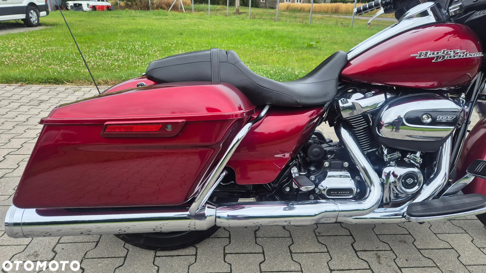 Harley-Davidson Touring Street Glide - 14