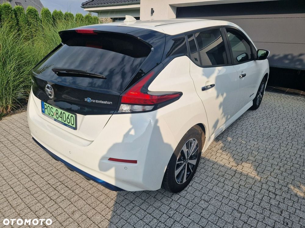 Nissan Leaf - 4