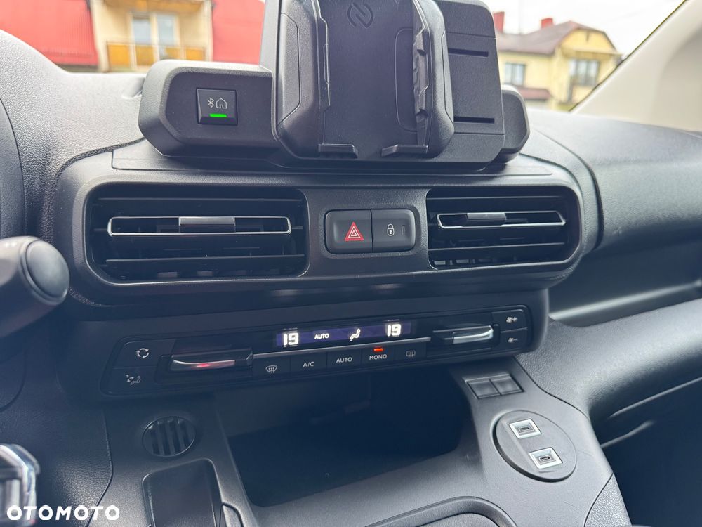 Fiat Doblo 1.2 PureTech S&S - 22