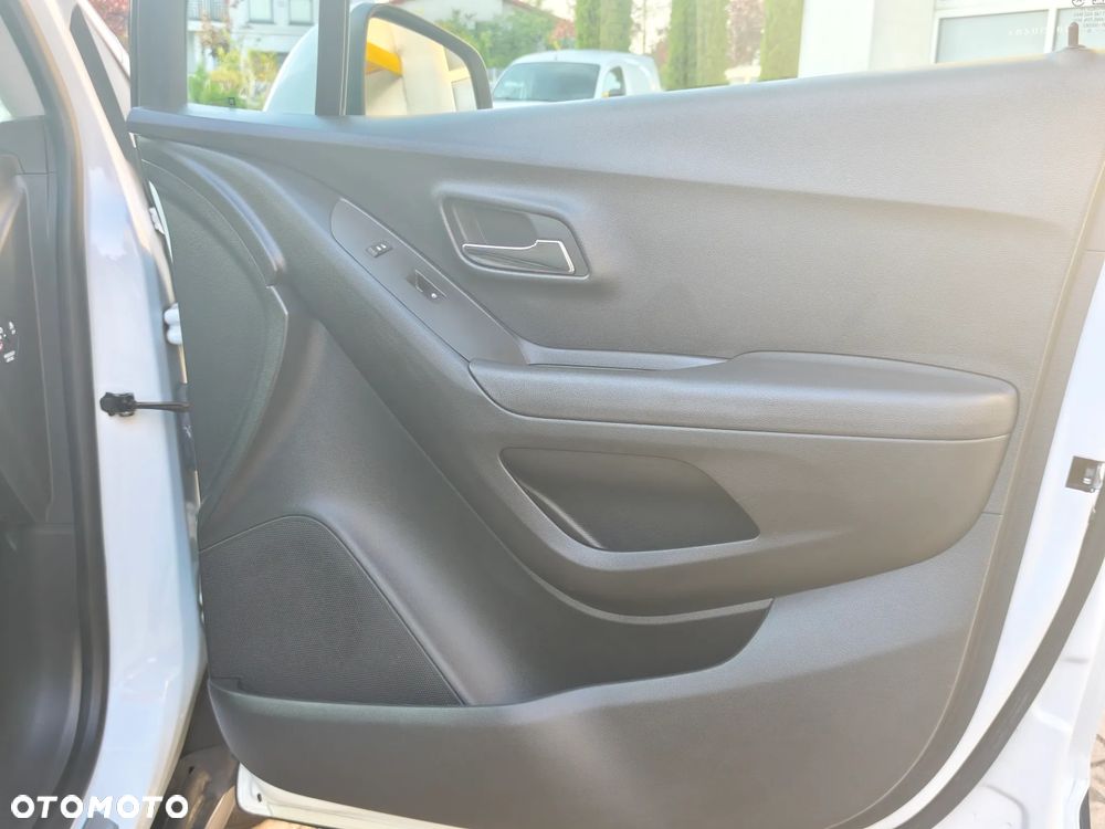 Chevrolet Trax 1.4T AWD LT - 17
