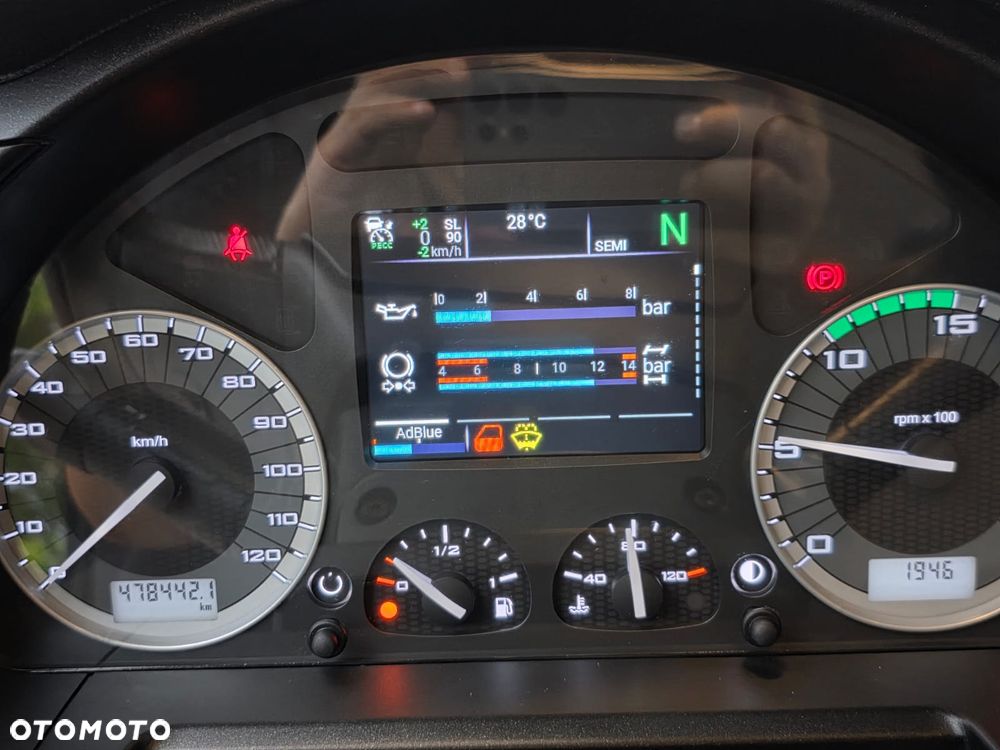 Iveco S-WAY 460 / FIRANKA / WINDA  / NOWE OPONY / 18PALET / AUTOMAT / KLIMA POSTOJOWA / CAŁY NA PODUSZKACH / SYPIALKA / SERWISOWANY / 2021 / JAK NOWY  / E6 - 32