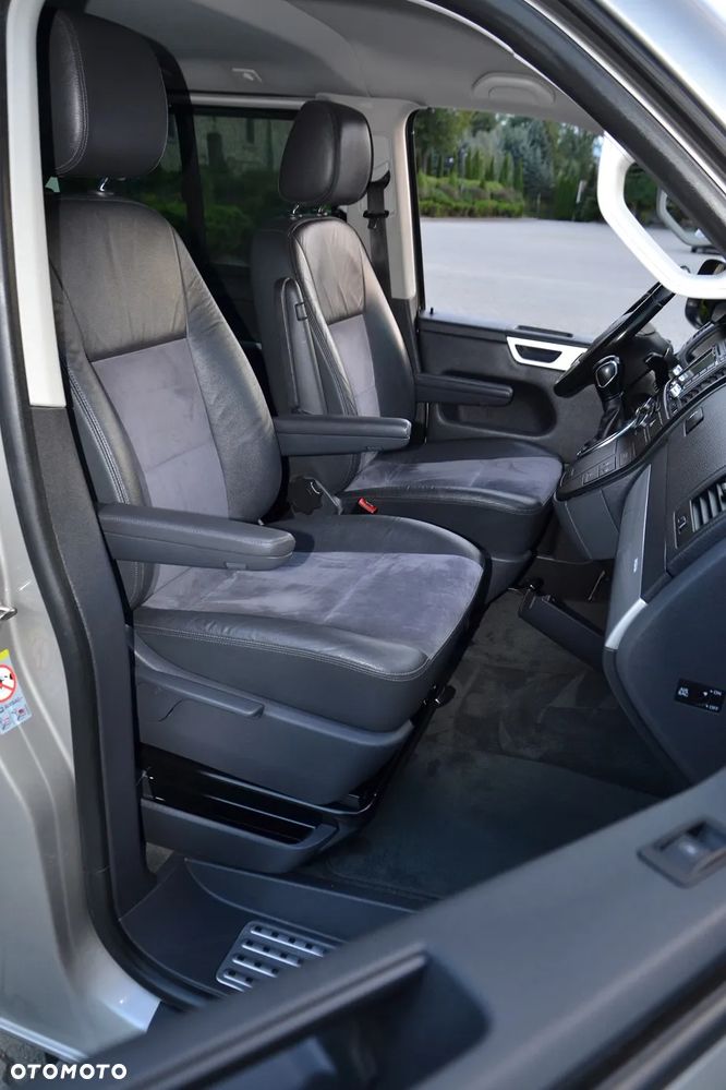 Volkswagen Multivan - 29
