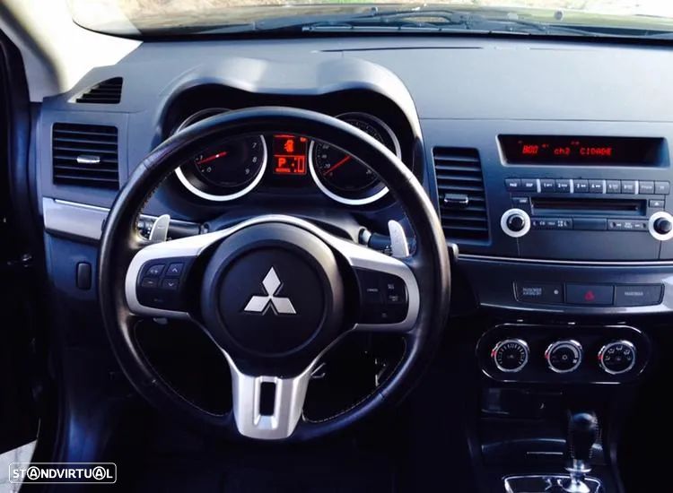 Mitsubishi Lancer 2.0 T/C Ralliart - 16