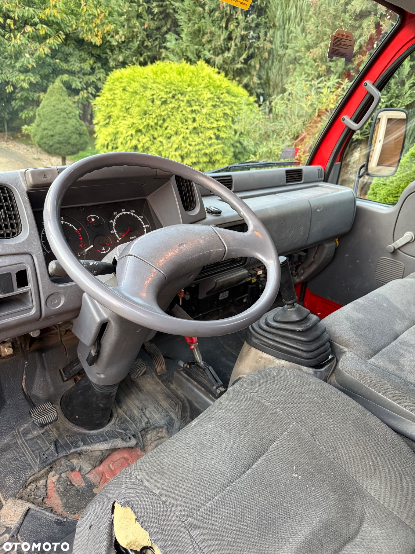 Nissan Cabstar Multitel EC20 - 8