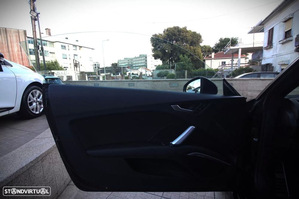 Audi TT Coupé 2.0 TDI S-line - 9