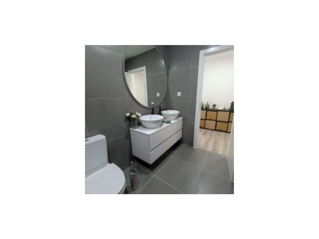 Apartamento T2 REMODELADO na Estrada de Benfica, Lisboa - Grande imagem: 4/7