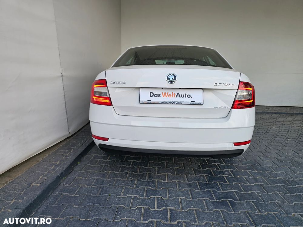 Skoda Octavia - 20