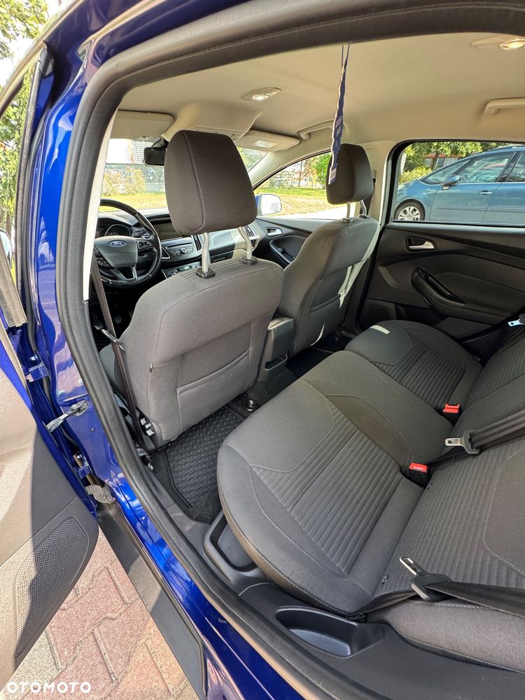 Ford Focus 1.6 Titanium - 15