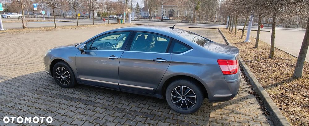 Citroën C5 HDi 135 Exclusive - 10
