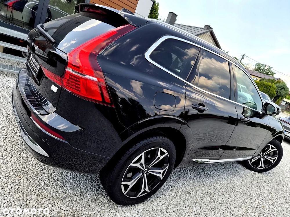 Volvo XC 60 T6 Plug-In Hybrid AWD Plus Bright - 34