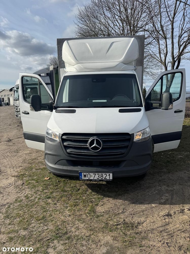 Mercedes-Benz Sprinter - 5