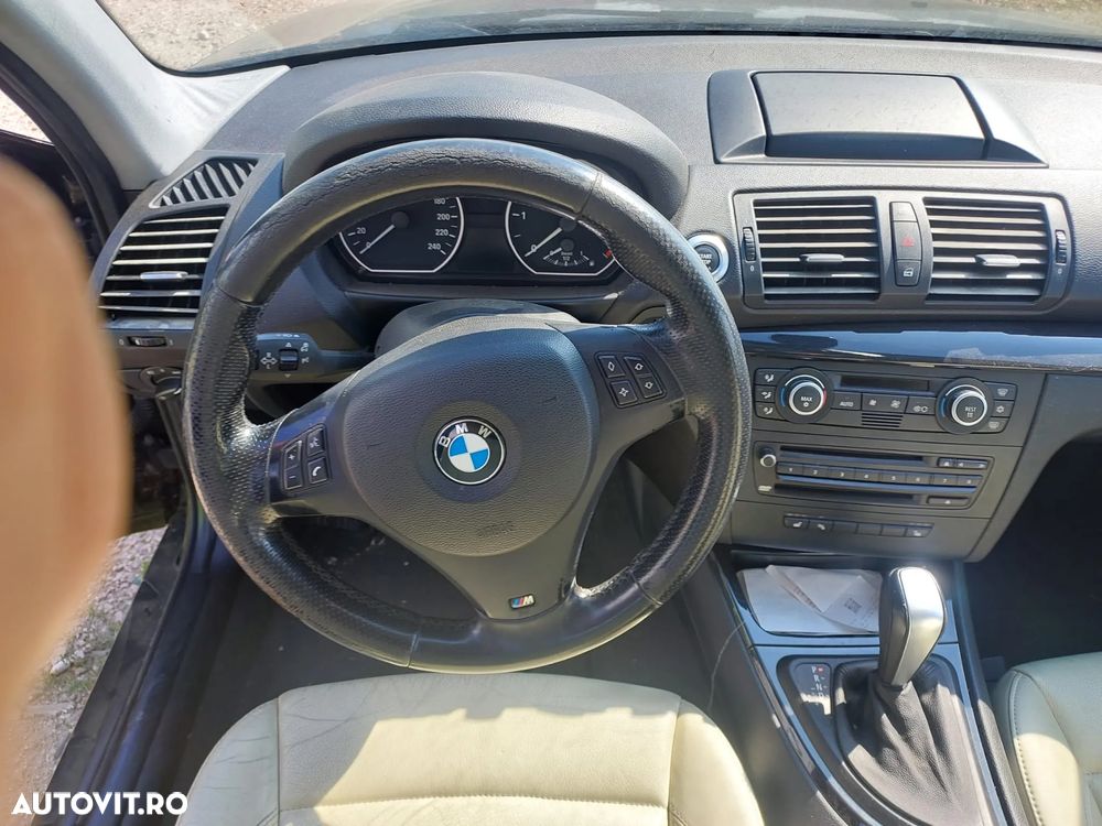 BMW Seria 1 118d Aut. Sport Line - 7