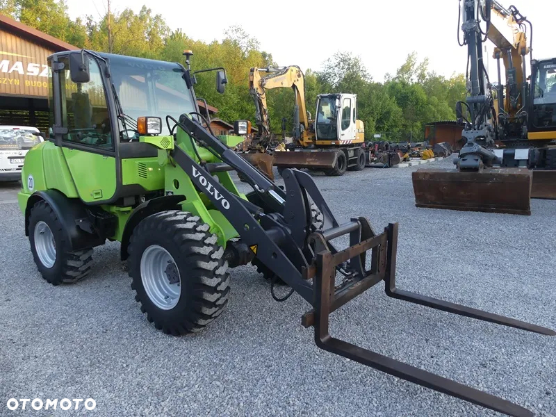 Volvo L25B Z Niemiec / Stan bardzo dobry / - 4