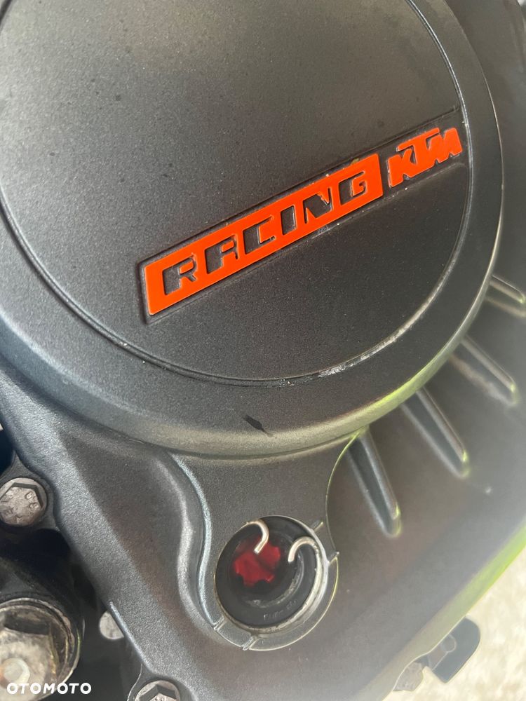 KTM RC 125 - 20